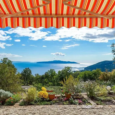 Holiday home Harmonia
